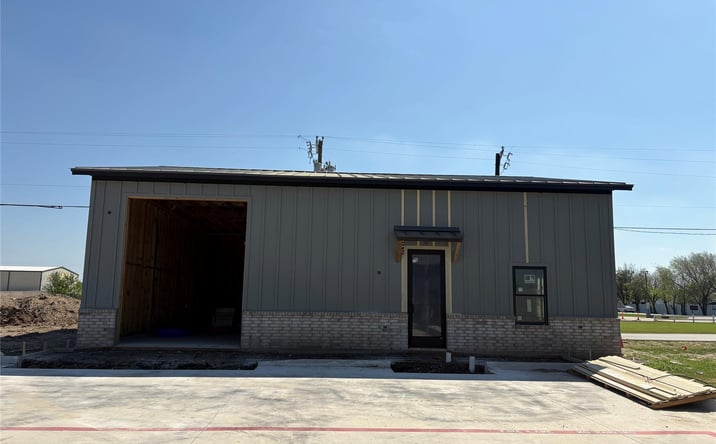 Pictures of Retail, Office property located at 108 E 6th Street, Justin, TX 76247 for sales - image #1