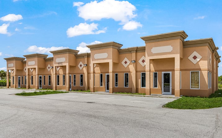 Pictures of Retail property located at 4991 Majorca Palms Dr, Fort Myers, FL 33905 for sales - image #1