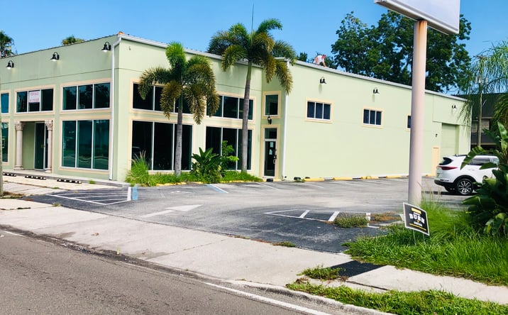 Pictures of Retail, Office, Self Storage property located at 2905 W Kennedy Blvd, Tampa, FL 33609 for sales - image #1