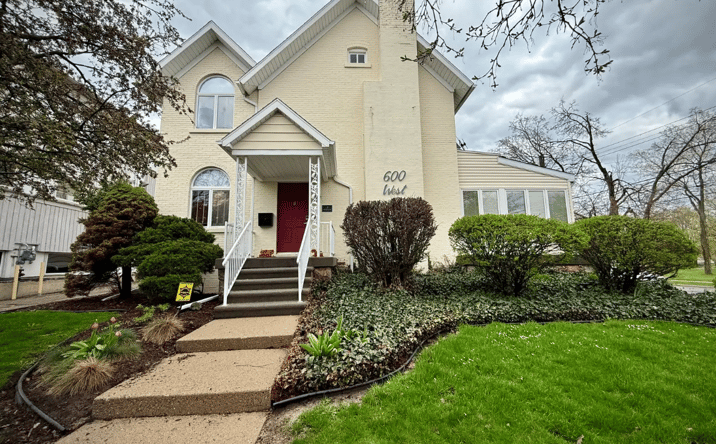 Pictures of Office property located at 600 W Shiawassee St, Lansing, MI 48933 for sales - image #1
