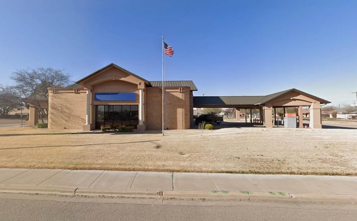 Pictures of Retail property located at 2804 Olton Rd, Plainview, TX 79072 for sales - image #1