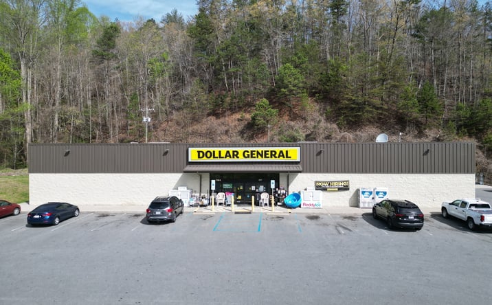 Pictures of Retail, Multifamily, Office property located at 7164 US-19 W, Bryson City, NC 28713 for sales - image #1