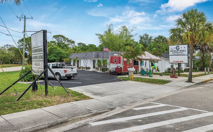 Pictures of Mixed Use, Office property located at 4629 SE Dixie Hwy, Stuart, FL 34997 for sales - image #1