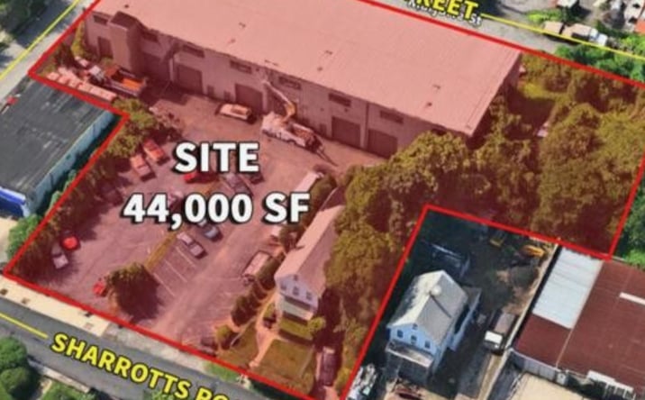 Pictures of Industrial property located at 484 Sharrotts Rd, Staten island, NY 10309 for sales - image #1