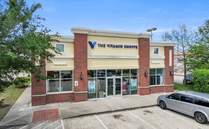 Pictures of Retail property located at 11414 W Broadway St, Pearland, TX 77584 for sales - image #1