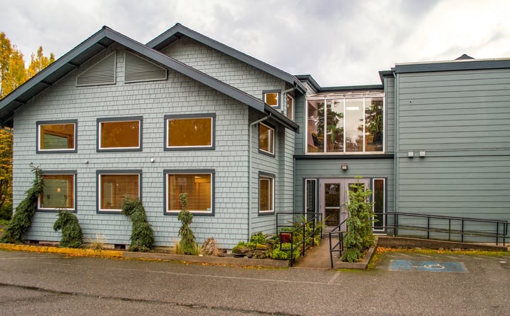 Pictures of Office property located at 21827 76th Avenue West, Edmonds, WA 98026 for sales - image #1