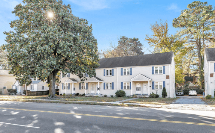 Pictures of Multifamily property located at 307 West Little Creek Road, Norfolk, VA 23505 for sales - image #1
