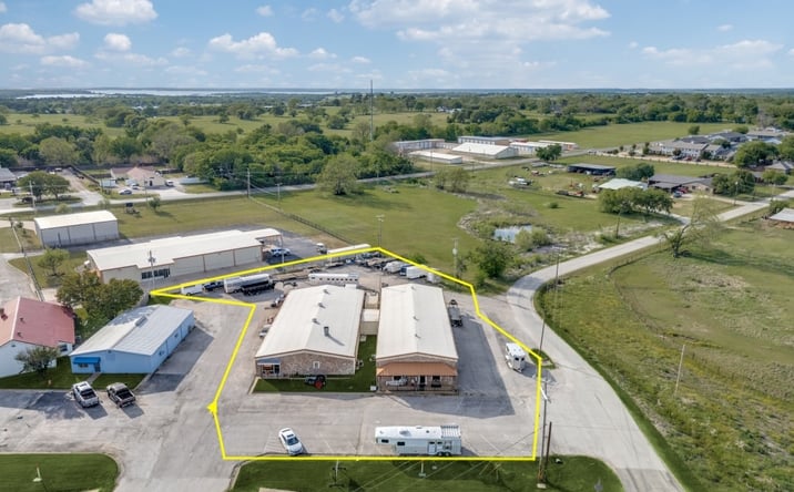Pictures of Retail, Industrial property located at 1200 US-377, Pilot Point, TX 76258 for sales - image #1