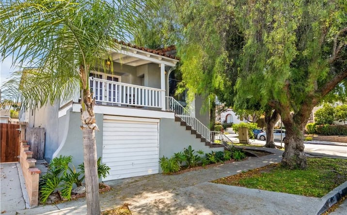 Pictures of Multifamily property located at 1810 S Leland, San Pedro, CA 90731 for sales - image #1