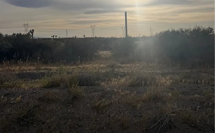 Pictures of Land property located at 25 Aster, Adelanto, CA 92301 for sales - image #1