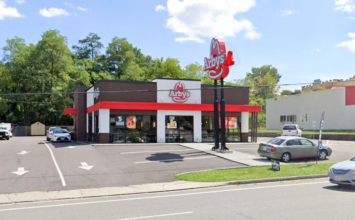 Pictures of Retail property located at 3944 Brambleton Avenue, Roanoke, VA 24018 for sales - image #1