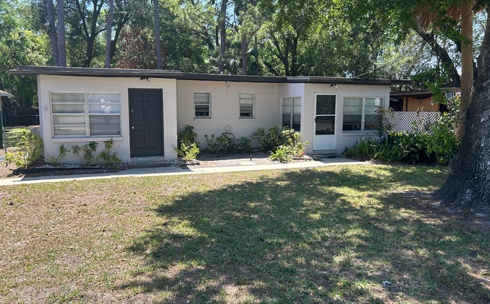 Pictures of Multifamily property located at 2700 E Grant Ave, Orlando, FL 32806 for sales - image #1