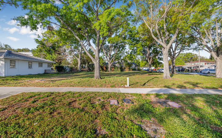 Pictures of Land property located at 604 Channel Dr, Tampa, FL 33606 for sales - image #1