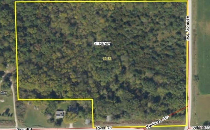 Pictures of Land property located at River Road and Kentucky Avenue, Mount Pleasant, IA 52641 for sales - image #1