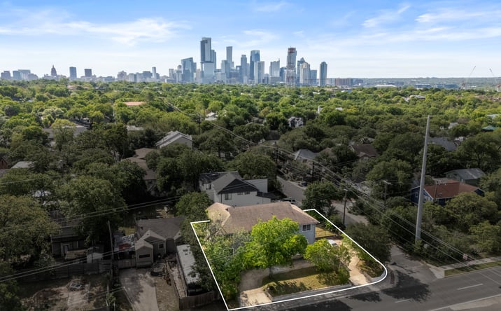 Pictures of Multifamily property located at 1303 Newfield Ln, Austin, TX 78703 for sales - image #1