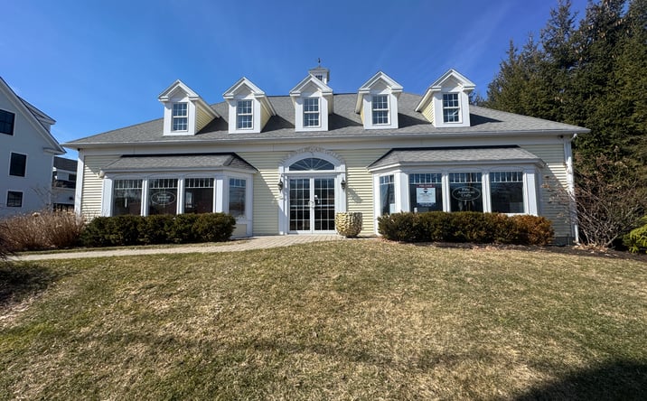 Pictures of Retail property located at 307 Main Street unit 1, Ogunquit, ME 03907 for sales - image #1