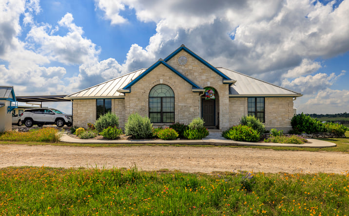 Pictures of Land property located at 564 Gypsum Mine Rd, Fredericksburg, TX 78624 for sales - image #1