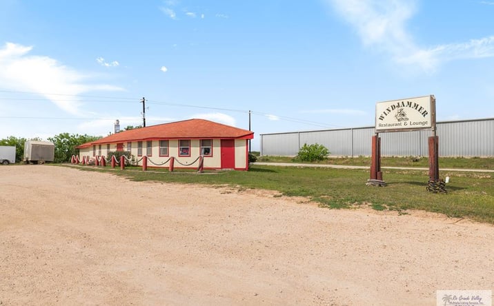 Pictures of Retail, Business for Sale property located at 1088 E Port Dr, Port Mansfield, TX 78598 for sales - image #1