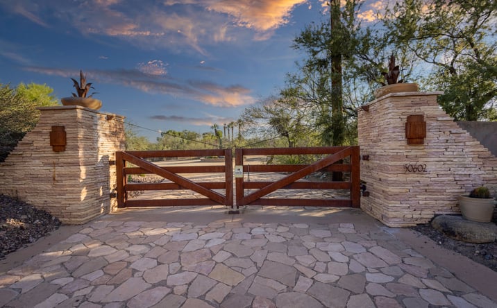 Pictures of Multifamily property located at 50602 U.S. Hwy 60 89, Wickenburg, AZ 85390 for sales - image #1