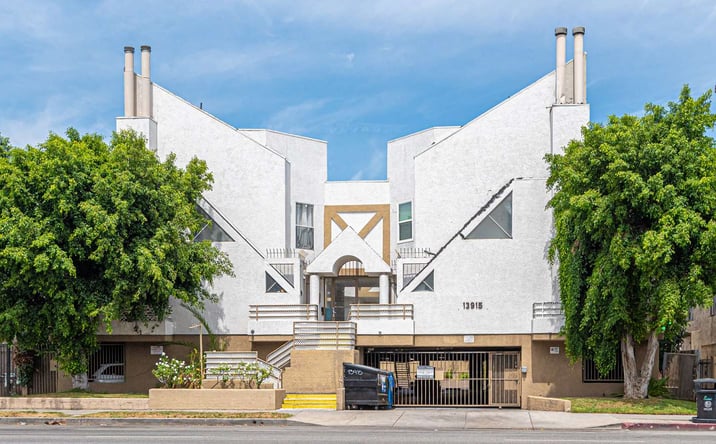 Pictures of Multifamily property located at 13915 Sherman Way, Los Angeles, CA 91405 for sales - image #1