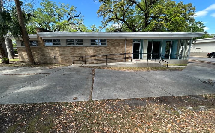 Pictures of Office property located at 1304 Government St, Mobile, AL 36604 for sales - image #1