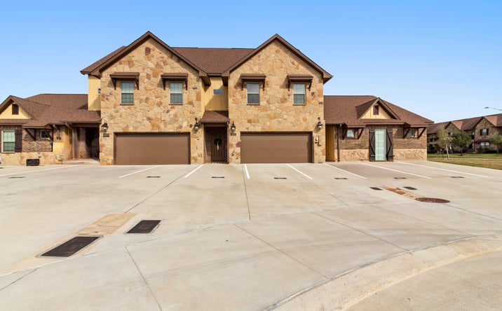 Pictures of Multifamily property located at 4038 Gunner Trail, College Station, TX 77845 for sales - image #1