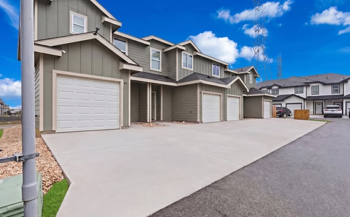Pictures of Multifamily property located at 7239 Converse Ridge Lane, Windcrest, TX 78239 for sales - image #1