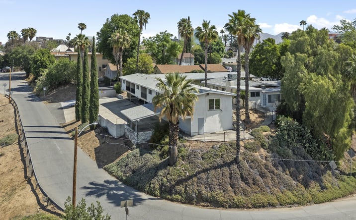 Pictures of Multifamily property located at 4545 Main St, Riverside, CA 92501 for sales - image #1
