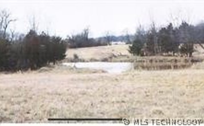 Pictures of Land property located at Paw Paw, Roland, OK 74954 for sales - image #1