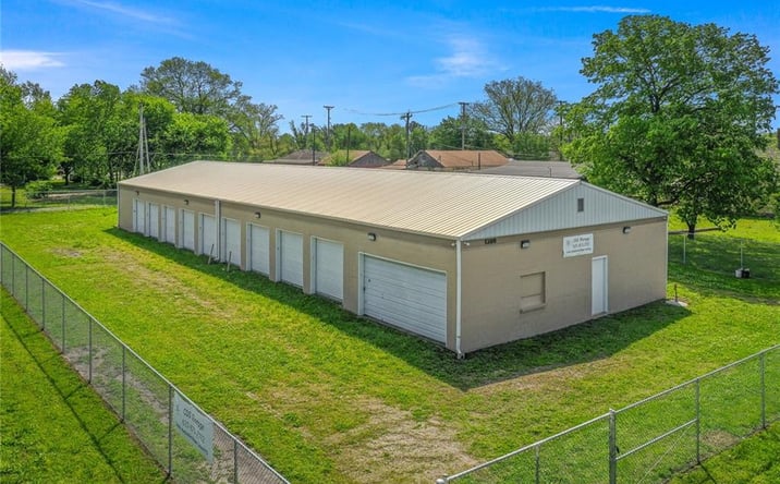 Pictures of Industrial property located at 1309 S Spruce Street, Coffeyville, KS 67337 for sales - image #1