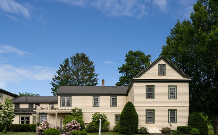 Pictures of Hospitality, Business for Sale property located at 15 Locke Street, Kennebunkport, ME 04046 for sales - image #1