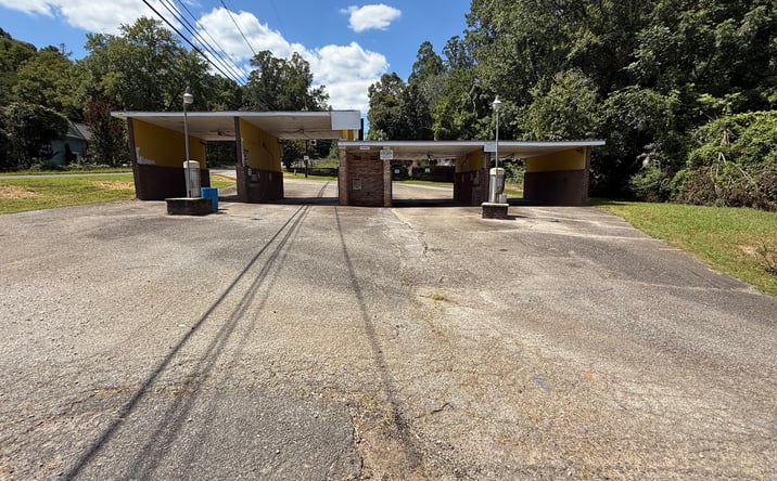 Pictures of Special Purpose property located at 330 Callands Road, Chatham, VA 24531 for sales - image #1