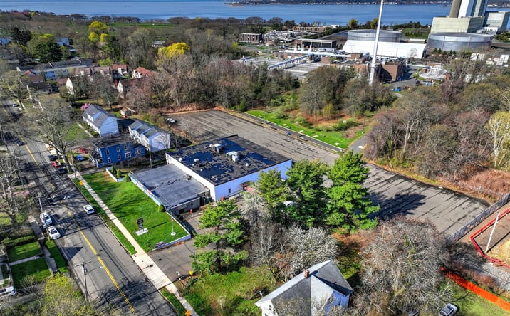 Pictures of Multifamily, Hospitality, Senior Living property located at 560 WOODWARD AVE, NEW HAVEN, CT 06512 for sales - image #1