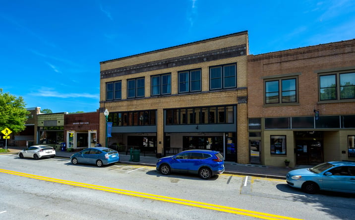Pictures of Retail, Multifamily, Mixed Use property located at 26 Doyle Street, Toccoa, GA 30577 for sales - image #1