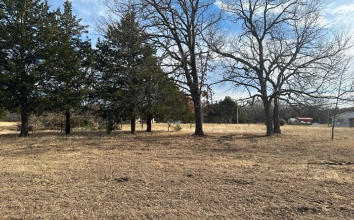 Pictures of Land property located at 27 Cloud Court, Kingston, OK 73439 for sales - image #1
