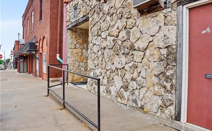 Pictures of Business for Sale, Retail property located at 110 W 5th Avenue, Garnett, KS 66032 for sales - image #1