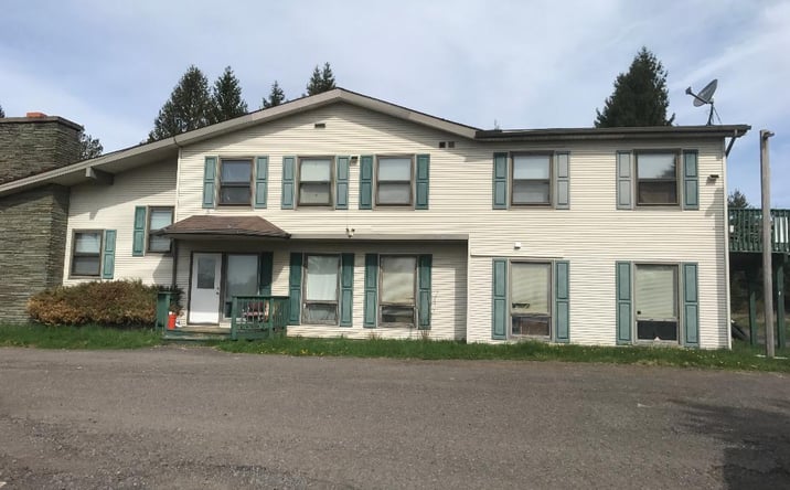 Pictures of Multifamily property located at 915 Pennsylvania Route 940, Pocono Lake, PA 18347 for sales - image #1