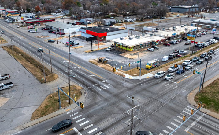Pictures of Retail property located at 6512 E ADMIRAL PL, TULSA, OK 74115-8702 for sales - image #1