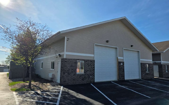 Pictures of Industrial property located at N60W15042 Bobolink Avenue, Menomonee Falls, WI 53051 for sales - image #1