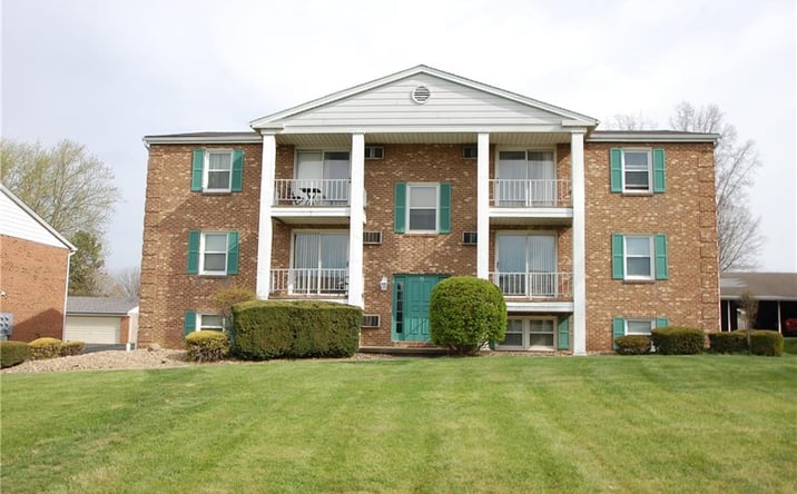 Pictures of Multifamily property located at 35 CARTER CIR, BOARDMAN, OH 44512 for sales - image #1