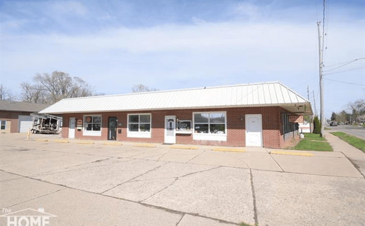 Pictures of Retail, Office, Mixed Use property located at 1201 CORUNNA AVE, OWOSSO, MI 48867-3737 for sales - image #1