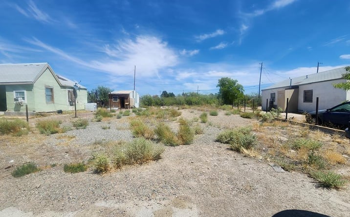 Pictures of Land property located at 410 S Magnolia, Pecos, TX 79772 for sales - image #1