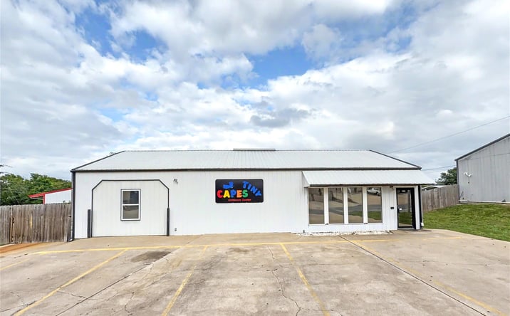 Pictures of Special Purpose property located at 1555 Echota Avenue, Tahlequah, OK 74464 for sales - image #1