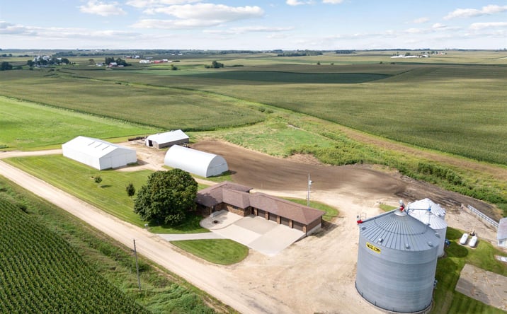 Pictures of Land property located at 1693 265th Avenue, Earlville, IA 52041 for sales - image #1