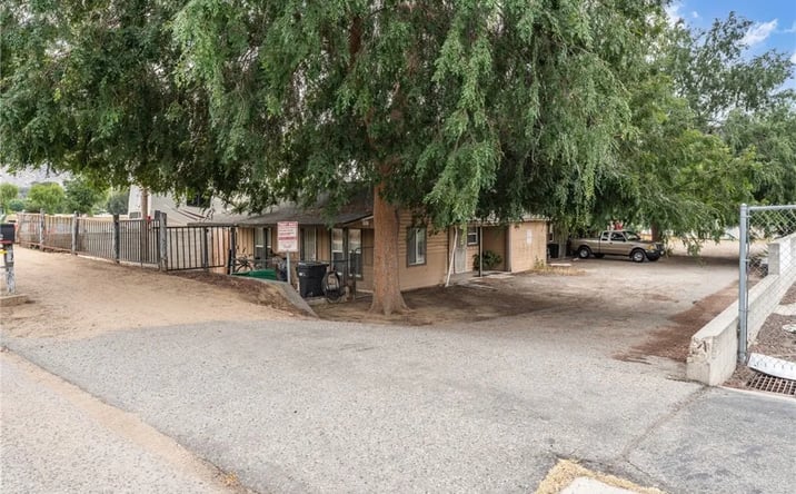 Pictures of Multifamily property located at 1652 4th, Norco, CA 92860 for sales - image #1