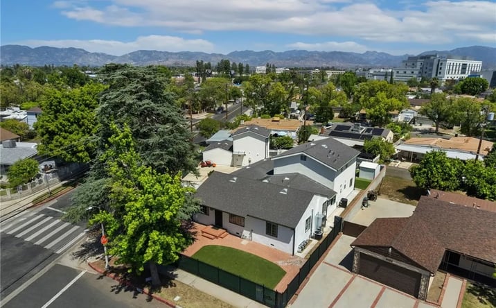 Pictures of Multifamily property located at 8040 Ranchito Avenue, Panorama City, CA 91402 for sales - image #1