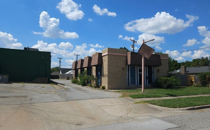 Pictures of Office property located at 3010 S 94th East Avenue, Tulsa, OK 74129 for sales - image #1