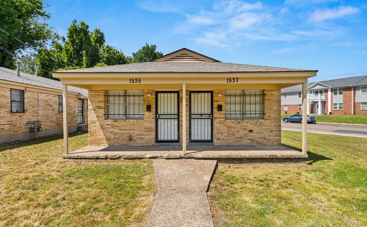 Pictures of Multifamily property located at 1535 STANDRIDGE ST, MEMPHIS, TN 38108, 1531 Standridge Street, Memphis, TN 38108, 2253 Marble Avenue, Memphis, TN 38108, 2217 Clayton Avenue, Memphis, TN 38108, 1479 Oriole Street, Memphis, TN 38108, 1461 Boxwood Street, Memphis, TN 38108 for sales - image #1
