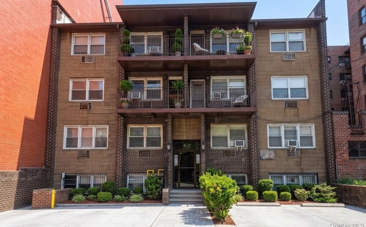 Pictures of Multifamily property located at 41-37 Parsons Boulevard, New York, NY 11355 for sales - image #1