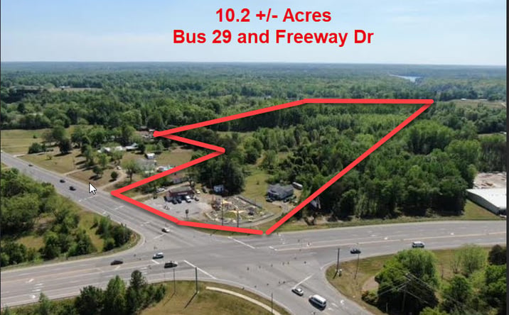Pictures of Retail, Multifamily, Mixed Use property located at 2216 U.S. 29 Business, Reidsville, NC 27320 for sales - image #1
